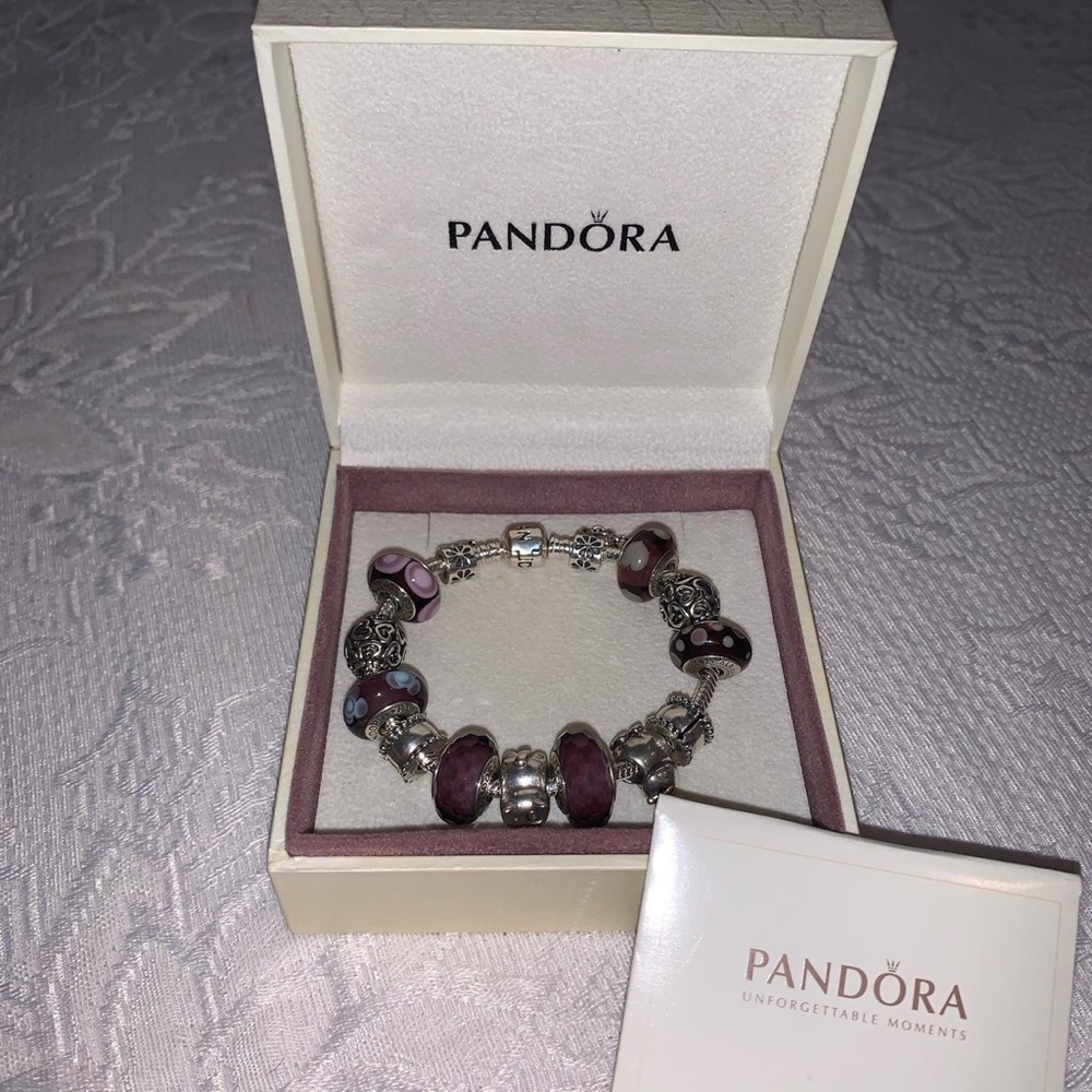 Pandora Bracelet - Fully Furnished